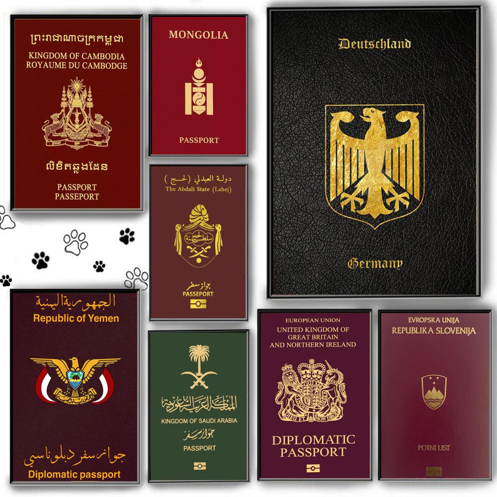 Home Office For Passport - Affiche de passeports à fond rouge